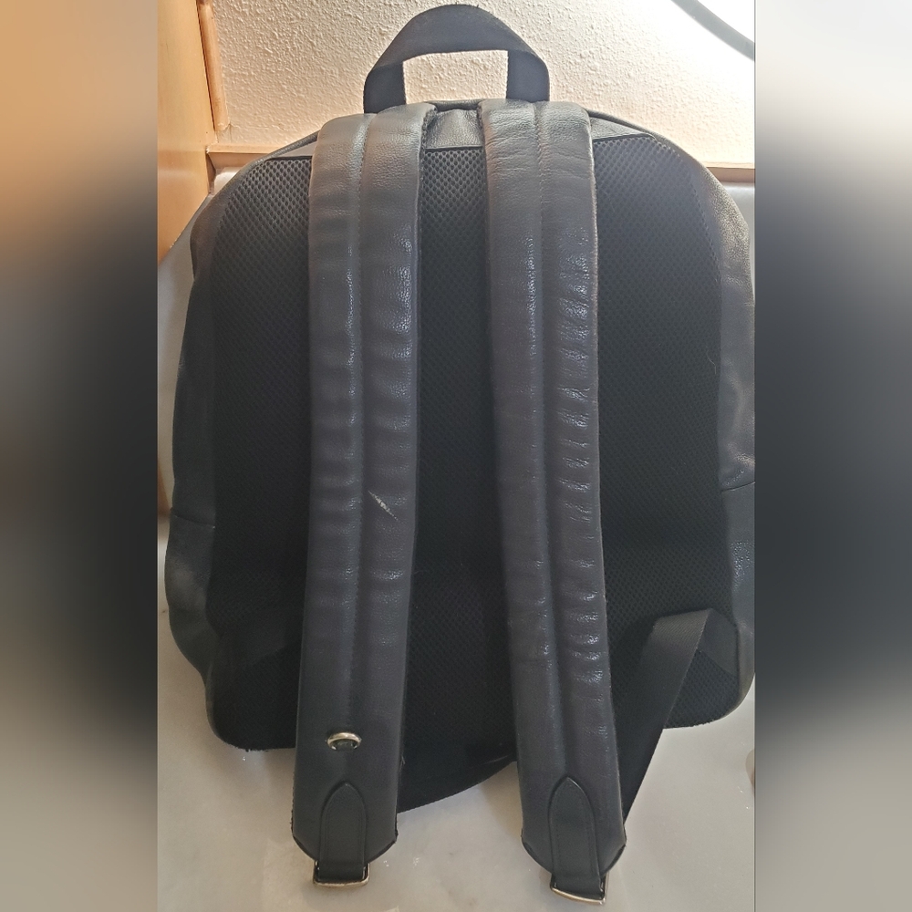Coach Black and Blue Backpack with Durable Design - Picture 4 of 5